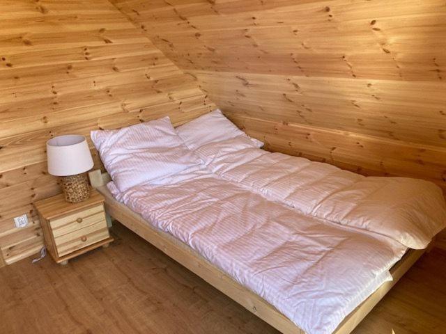 Kalinowy Sad Domki Z Jacuzzi I Sauna Mikołajki 외부 사진